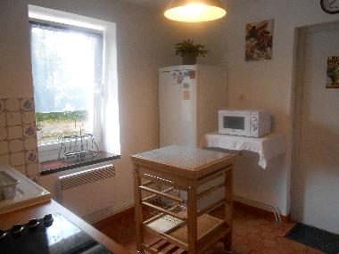 Maison de vacances �/en/au SENNEVOY LE BAS (Yonne)ou appartement ou maison de vacances