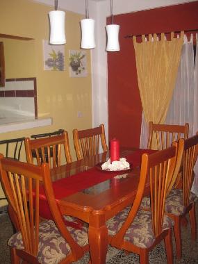 Maison de vacances �/en/au Vi�ales  (Pinar del Rio)ou appartement ou maison de vacances