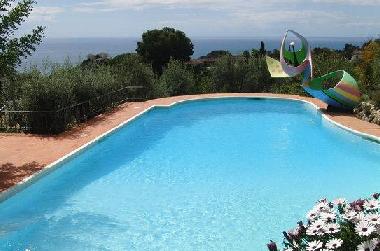 Villa �/en/au Benalm�dena (M�laga)ou appartement ou maison de vacances