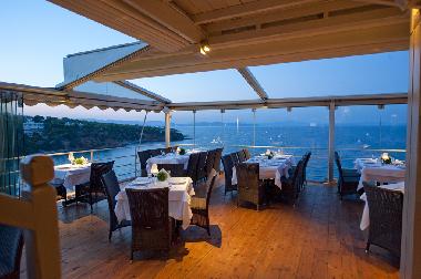 Maison de vacances /en/au Rafina (Attiki)ou appartement ou maison de vacances