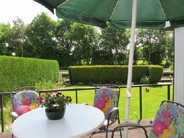 Chalet /en/au Lemmer (Friesland)ou appartement ou maison de vacances