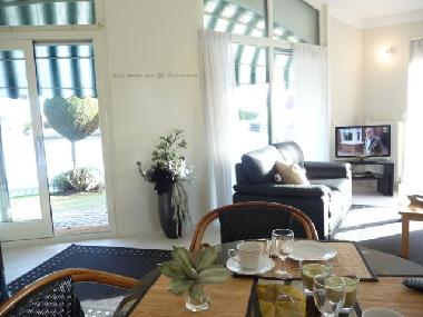 Maison de vacances /en/au Lemmer (Friesland)ou appartement ou maison de vacances