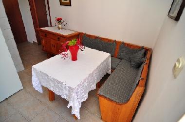 Chambre avec petit djeuner /en/au Sukosan (Zadarska)ou appartement ou maison de vacances