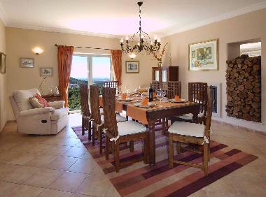 Villa �/en/au Monchique (Algarve)ou appartement ou maison de vacances