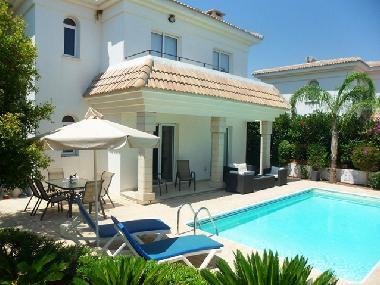 Villa /en/au Kapparis (Famagusta)ou appartement ou maison de vacances