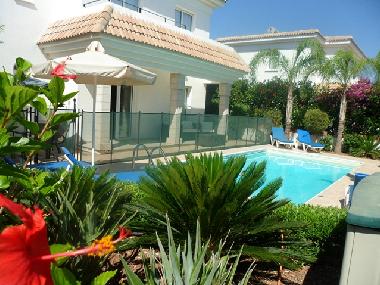 Villa /en/au Kapparis (Famagusta)ou appartement ou maison de vacances