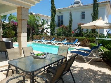 Villa /en/au Kapparis (Famagusta)ou appartement ou maison de vacances