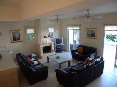 Villa /en/au Kapparis (Famagusta)ou appartement ou maison de vacances