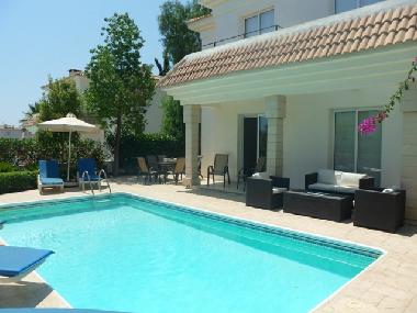 Villa /en/au Kapparis (Famagusta)ou appartement ou maison de vacances