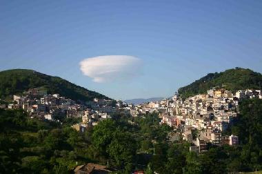 Maison de vacances /en/au Bafia Castroreale (Messina)ou appartement ou maison de vacances