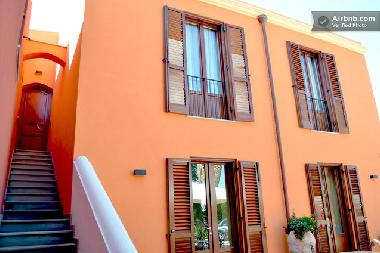 Chambre avec petit djeuner /en/au Barcellona Pozzo di Gotto (Messina)ou appartement ou maison de vacances