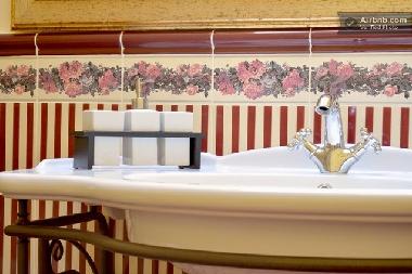 Chambre avec petit djeuner /en/au Barcellona Pozzo di Gotto (Messina)ou appartement ou maison de vacances