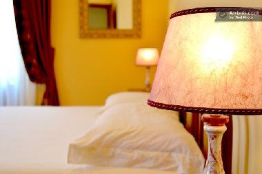 Chambre avec petit djeuner /en/au Barcellona Pozzo di Gotto (Messina)ou appartement ou maison de vacances
