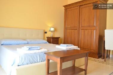 Chambre avec petit djeuner /en/au Barcellona Pozzo di Gotto (Messina)ou appartement ou maison de vacances