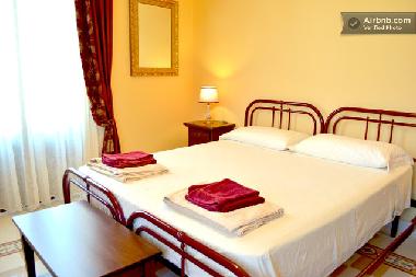 Chambre avec petit djeuner /en/au Barcellona Pozzo di Gotto (Messina)ou appartement ou maison de vacances