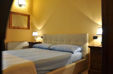 Chambre avec petit djeuner /en/au Barcellona Pozzo di Gotto (Messina)ou appartement ou maison de vacances