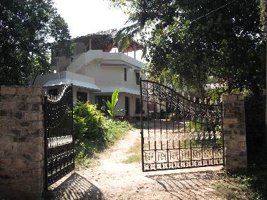 Maison de vacances �/en/au KOVALAM (Kerala)ou appartement ou maison de vacances