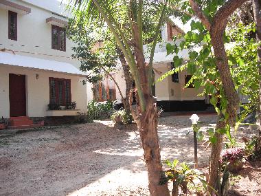 Maison de vacances �/en/au KOVALAM (Kerala)ou appartement ou maison de vacances