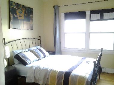 Belle chambre avec literie offerte lit deux places