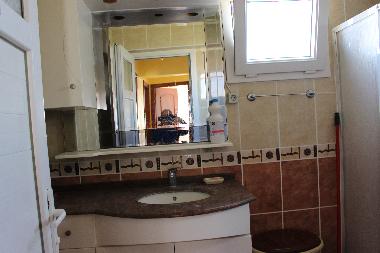 Maison de vacances �/en/au davutlar (Aydin)ou appartement ou maison de vacances