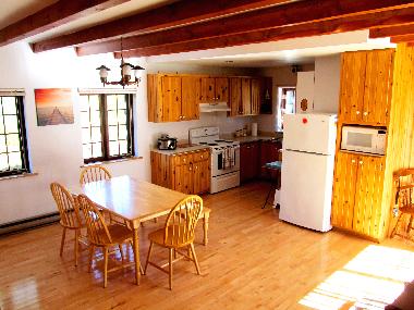 Chalet �/en/au Lac-Sup�rieur (Quebec)ou appartement ou maison de vacances