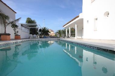 Maison de vacances �/en/au empuriabrava (Girona)ou appartement ou maison de vacances