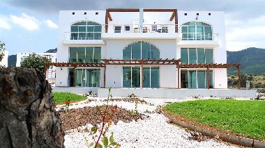 Appartement de vacances /en/au Tatlisu (Kyrenia)ou appartement ou maison de vacances