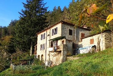 Maison de vacances /en/au Bagni di Lucca (Lucca)ou appartement ou maison de vacances