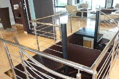 Chambre avec petit d�jeuner �/en/au Vallauris (Alpes-Maritimes)ou appartement ou maison de vacances