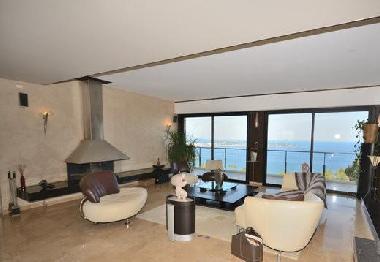 Chambre avec petit d�jeuner �/en/au Vallauris (Alpes-Maritimes)ou appartement ou maison de vacances