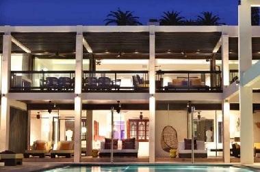 Maison de vacances �/en/au Antibes (Alpes-Maritimes)ou appartement ou maison de vacances