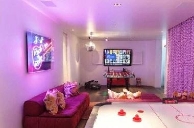 Maison de vacances �/en/au Antibes (Alpes-Maritimes)ou appartement ou maison de vacances