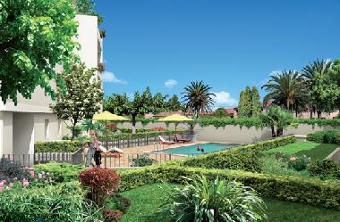 PISCINE EXTERIEURE DANS LA RESIDENCE