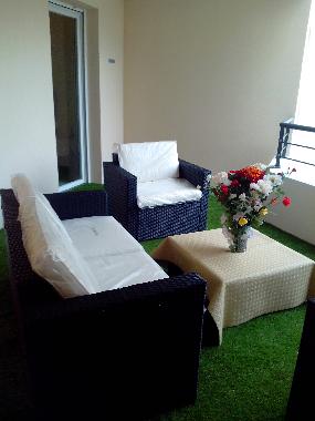 DEUXIEME TERRASSE COTE PISCINE