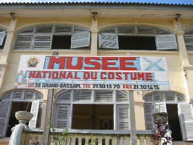 Maison de vacances /en/au Grand Bassam (Grand-Bassam)ou appartement ou maison de vacances