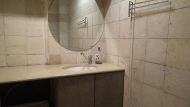 Chambre avec petit d�jeuner �/en/au Tel Aviv (Tel Aviv)ou appartement ou maison de vacances