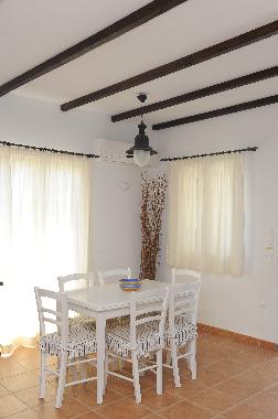 Villa /en/au MEGAS GIALOS,SYROS (Kyklades)ou appartement ou maison de vacances