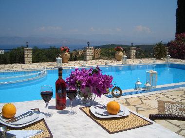 Maison de vacances �/en/au CORFU (Kerkyra)ou appartement ou maison de vacances