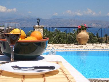 Maison de vacances �/en/au CORFU (Kerkyra)ou appartement ou maison de vacances