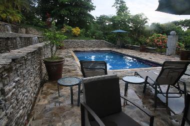 Maison de vacances �/en/au Jaco outskirst (Puntarenas)ou appartement ou maison de vacances