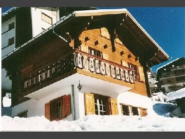 Chalet �/en/au St-Luc (Saint-Luc)ou appartement ou maison de vacances