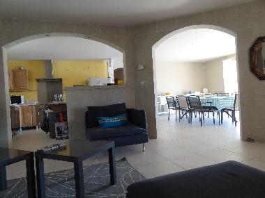 Villa /en/au Castillon-du-Gard (Gard)ou appartement ou maison de vacances