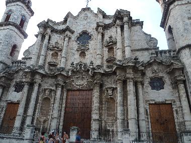 Chambre avec petit d�jeuner �/en/au Vedado (Ciudad de la Habana)ou appartement ou maison de vacances