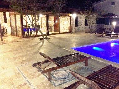 Villa �/en/au İslamlar K�y� (Antalya)ou appartement ou maison de vacances