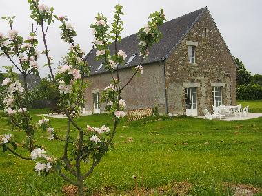 Maison de vacances �/en/au St L�onard (Manche)ou appartement ou maison de vacances