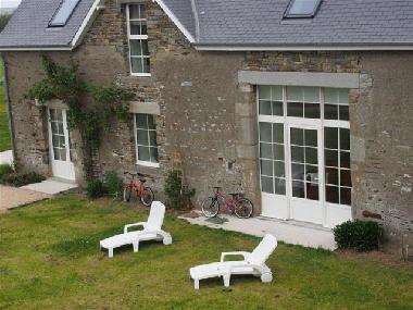 Maison de vacances �/en/au St L�onard (Manche)ou appartement ou maison de vacances