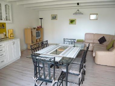 Maison de vacances �/en/au st jean de liversay (Charente-Maritime)ou appartement ou maison de vacances