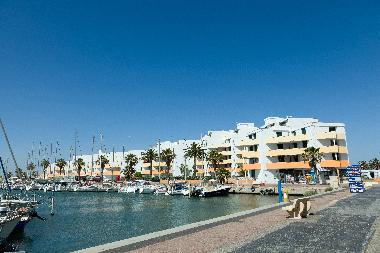 Appartement de vacances �/en/au Le Barcares (Pyr�n�es-Orientales)ou appartement ou maison de vacances