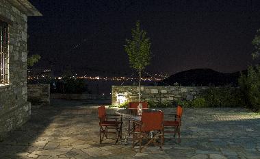 Villa /en/au Agios Georgios Nileias (Magnisia)ou appartement ou maison de vacances