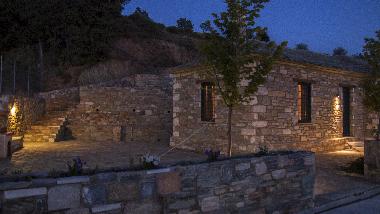 Villa /en/au Agios Georgios Nileias (Magnisia)ou appartement ou maison de vacances